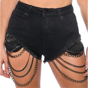 AKIRA Women’s Sexy Chain Black Denim Shorts